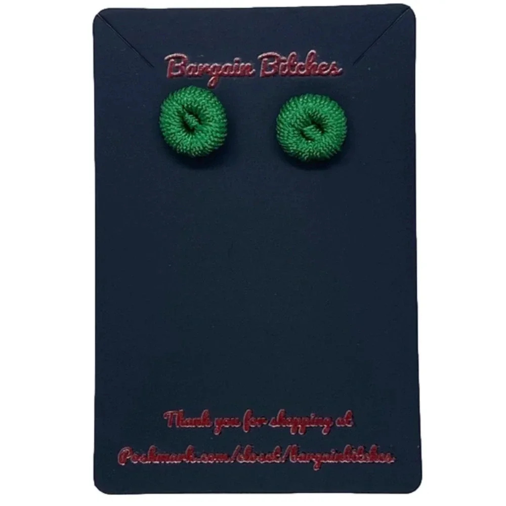 Vibrant Eagles green retro crochet thread button gold tone‎ metal stud earrings